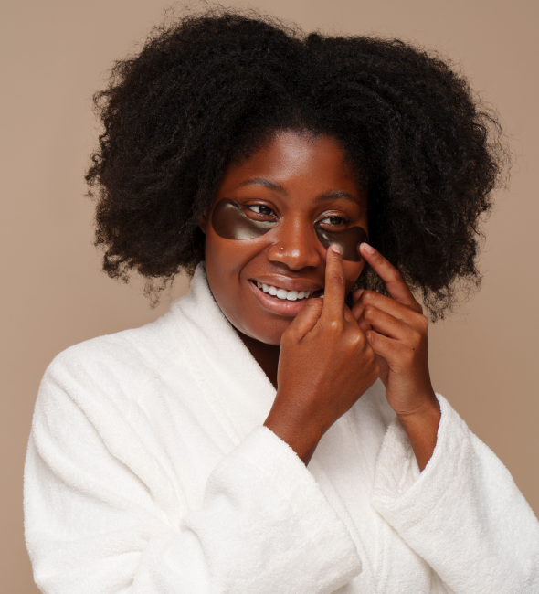 Client receiving an aesthetic skincare treatment